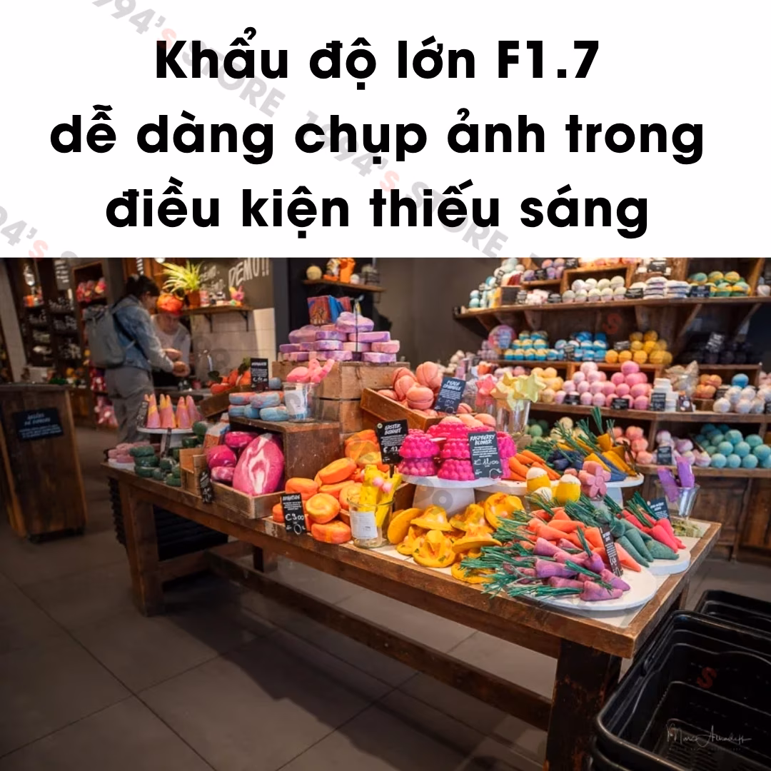 Viltrox AF 15mm F1.7 lens siêu rộng nhỏ gọn có lấy nét tự động