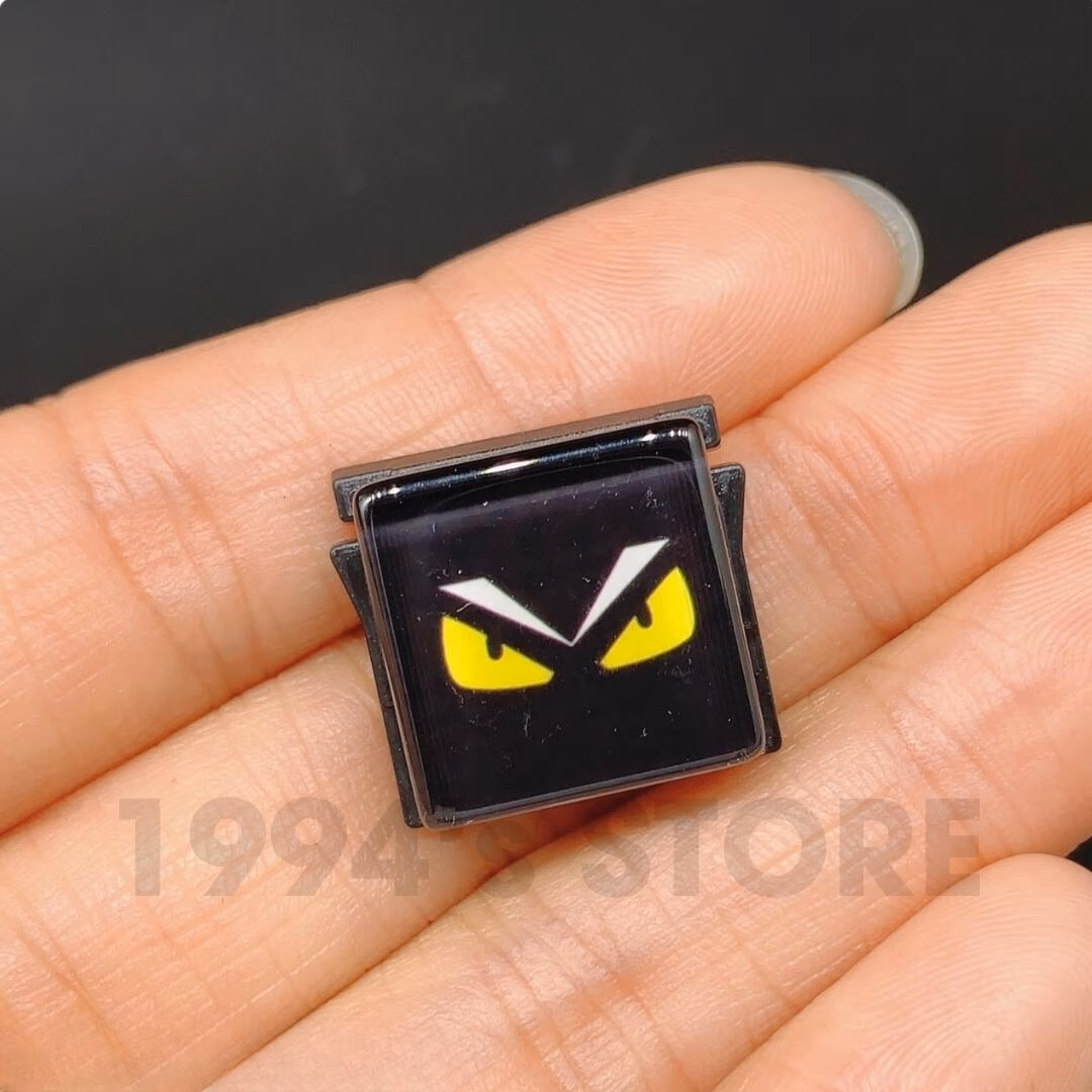 Hotshoe Sticker che chân flash máy ảnh